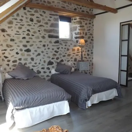 Bed & Breakfast Artense Hotes Lanobre