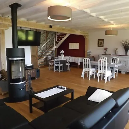 Bed & Breakfast Artense Hotes Lanobre
